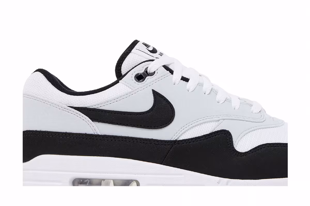 Nike Men's Air Max 1 White Black, view 3