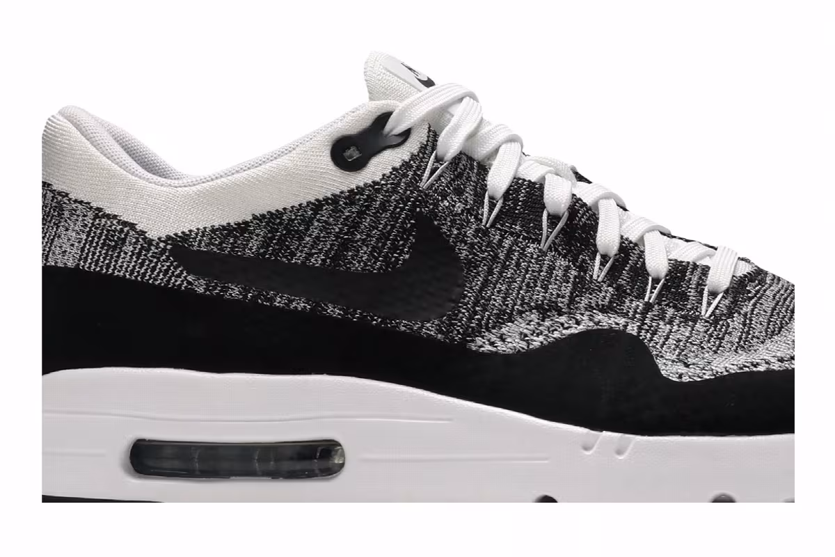 Nike Air Max 1 Ultra Flyknit White Black, view 3