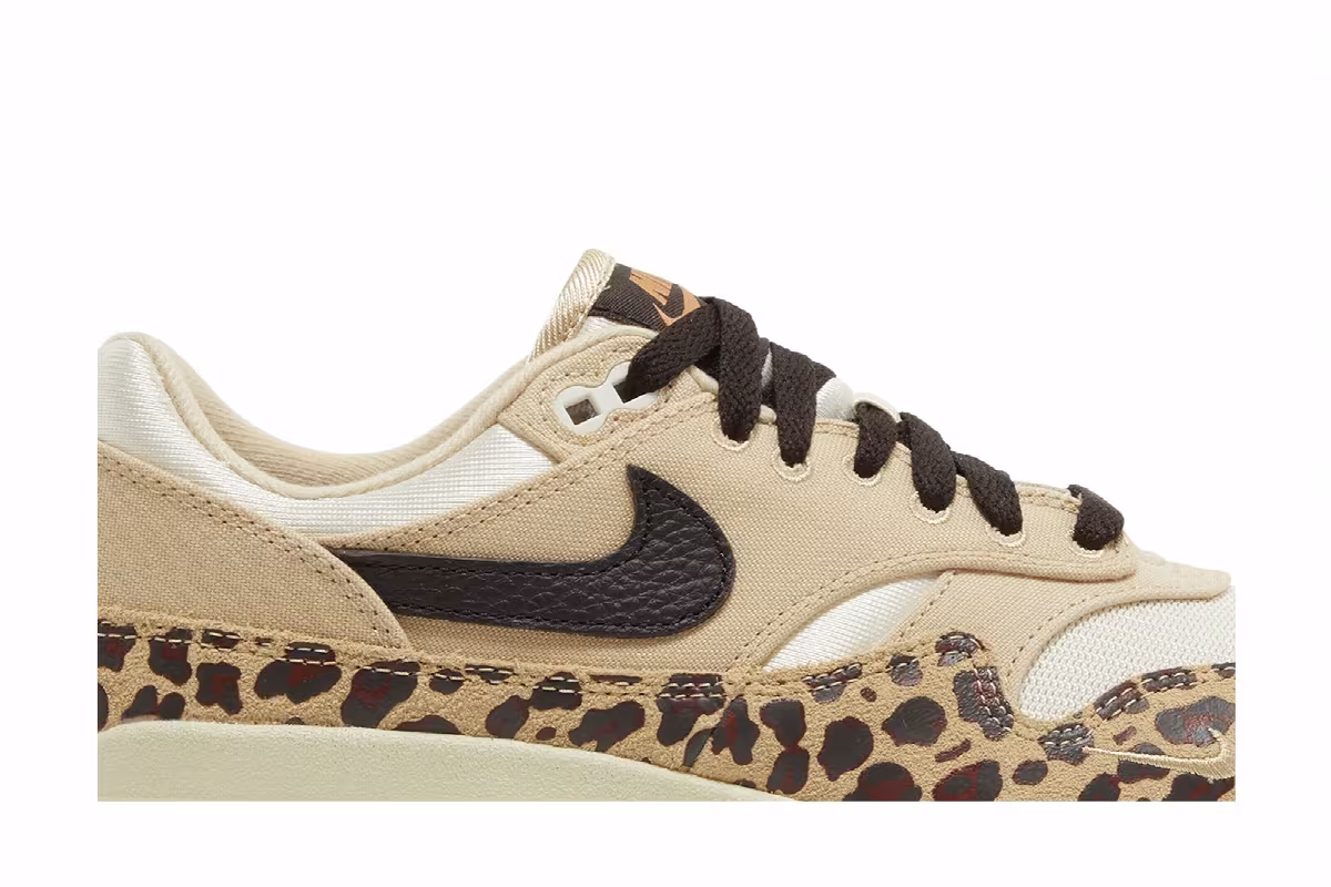 Nike Women's Air Max 1 Leopard Print, view 3