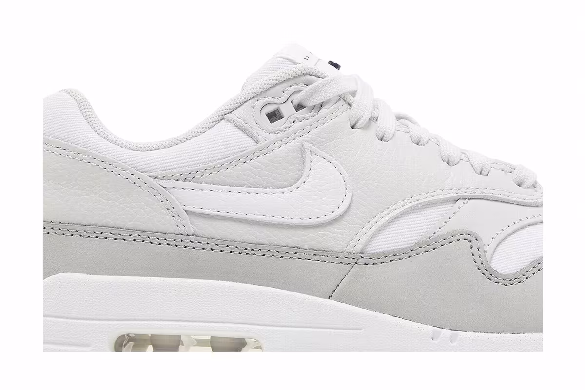 Nike Women's Air Max 1 Light Smoke Grey, view 3