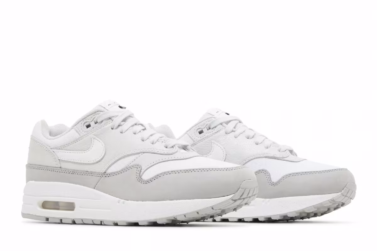 Nike Women's Air Max 1 Light Smoke Grey, view 9
