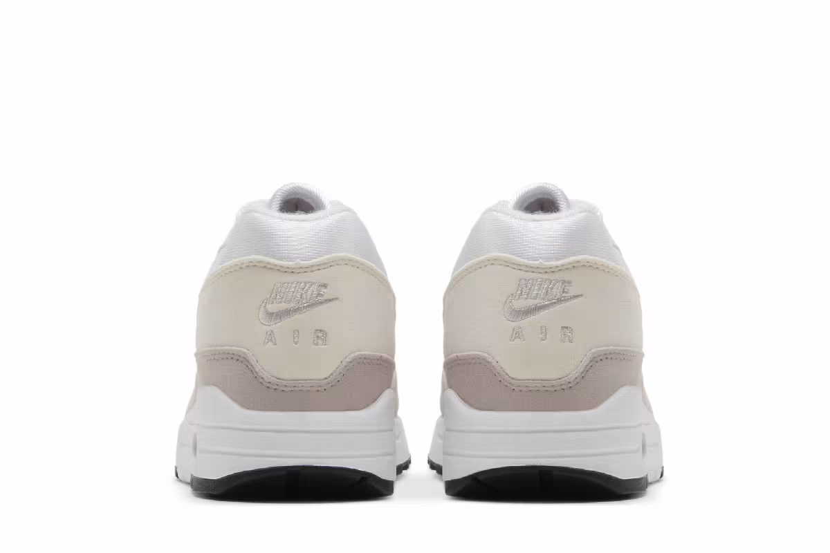 Nike Women's Air Max 1 Platinum Violet, view 7