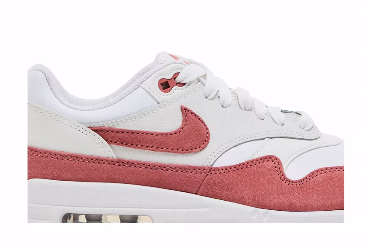 Nike Women's Air Max 1 Canyon Pink, view 3