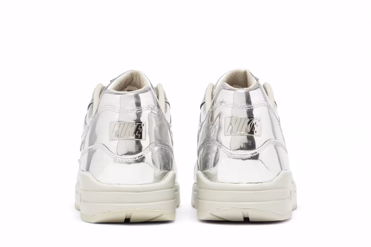Nike Women's Air Max 1 Sp Liquid Silver, view 7