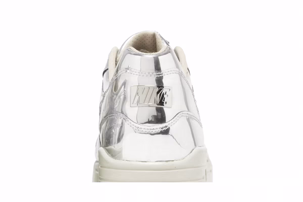 Nike Women's Air Max 1 Sp Liquid Silver, view 8