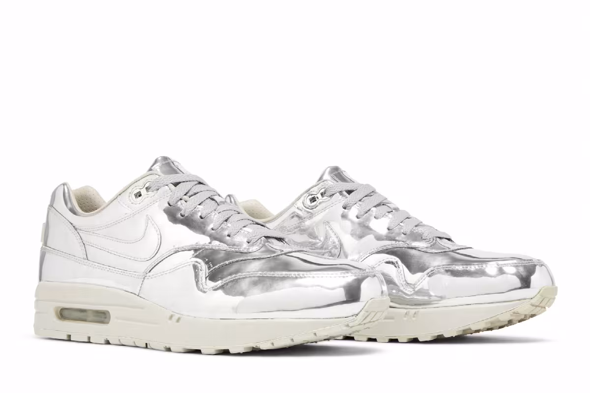 Nike Women's Air Max 1 Sp Liquid Silver, view 9