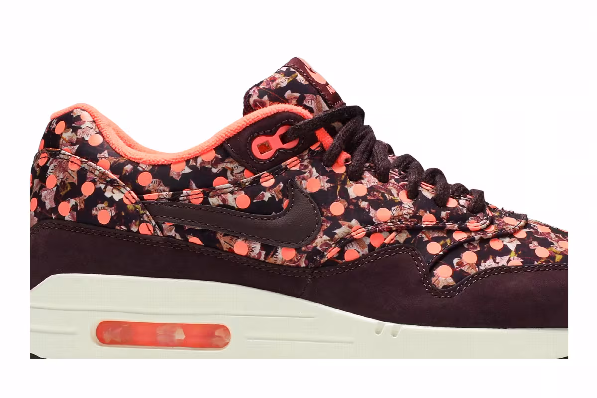 Nike Women's Air Max 1 Lib Qs Liberty, view 3