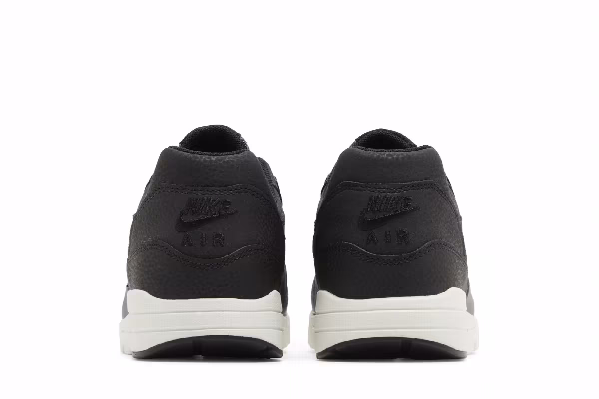 Nike Women's Air Max 1 Ultra SE Metallic Hematite, view 7