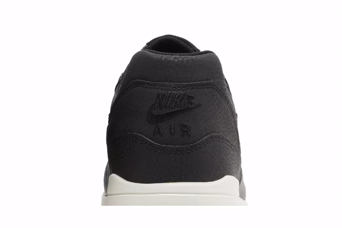 Nike Women's Air Max 1 Ultra SE Metallic Hematite, view 8