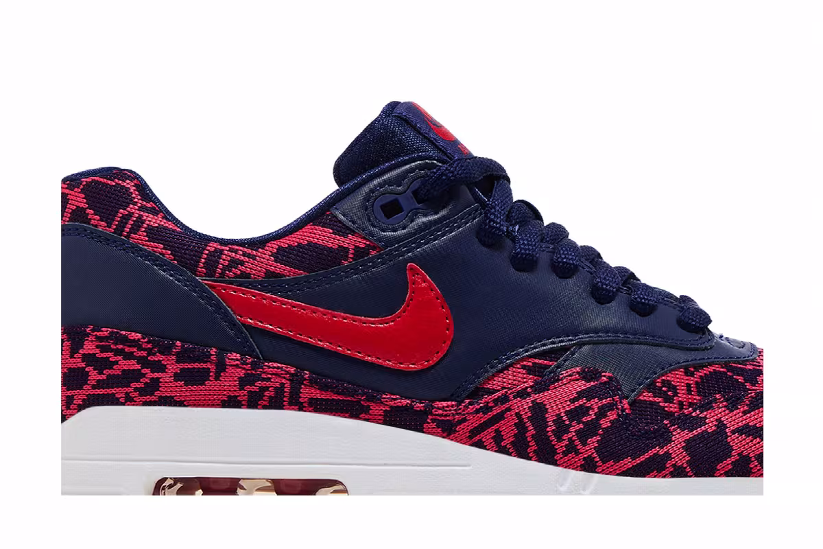 Nike Women's Air Max 1 Jacquard Loyal Blue University Red, view 3