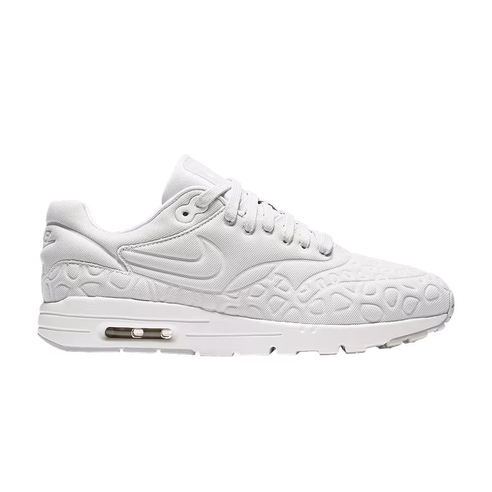 Nike Women's Air Max 1 Ultra Plush Light Bone