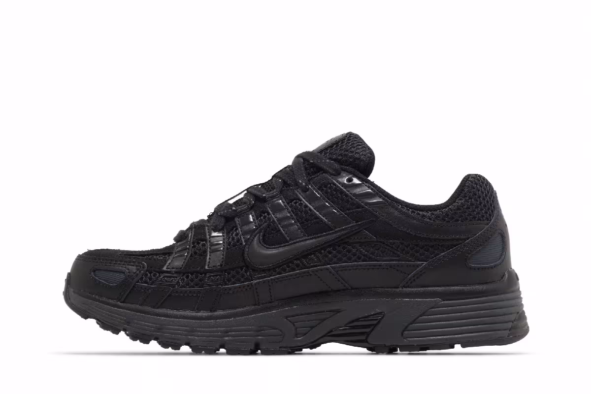 Nike P-6000 Premium Triple Black, view 4