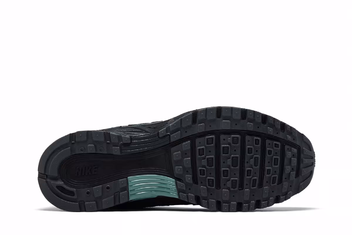 Nike P-6000 Anthracite Clay Green, view 5
