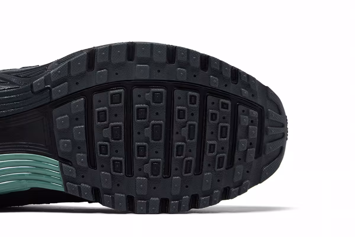 Nike P-6000 Anthracite Clay Green, view 6