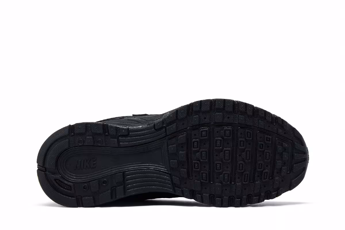 Nike P-6000 GS Triple Black, view 5