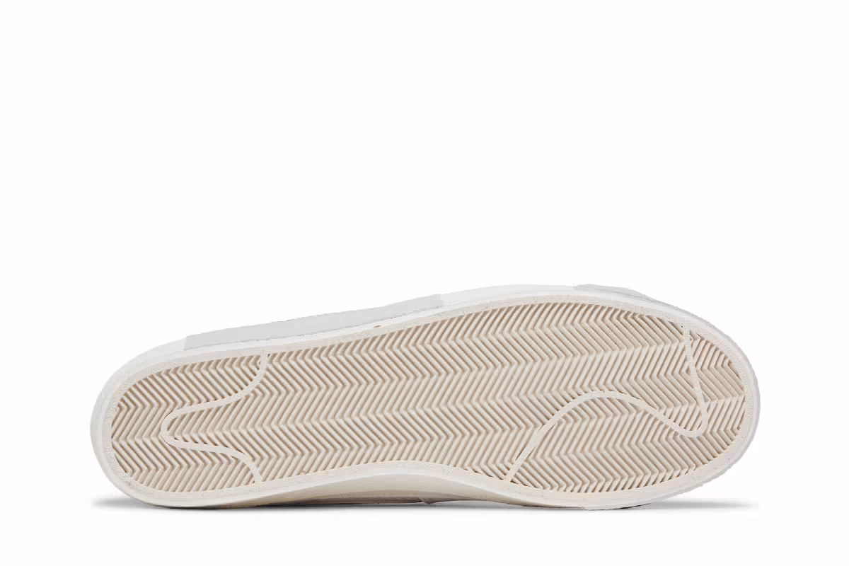 Nike Blazer Mid Remastered - White Safety Orange, view 5