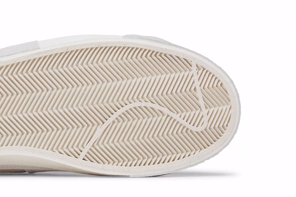 Nike Blazer Mid Remastered - White Safety Orange, view 6