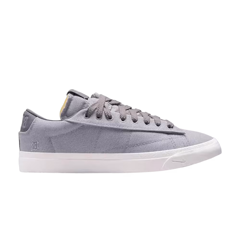 Devin Booker x Nike Blazer Low Pearl Grey