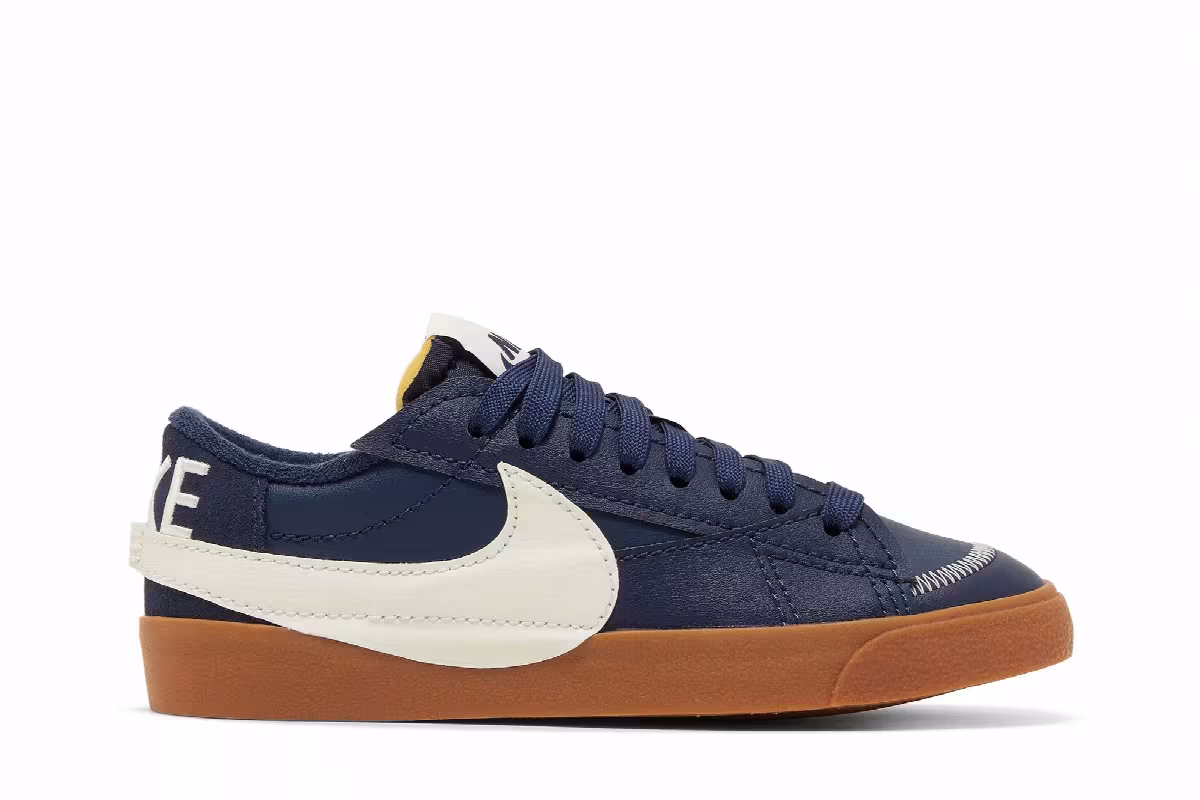 Nike Blazer Low Midnight Navy Gum, view 2