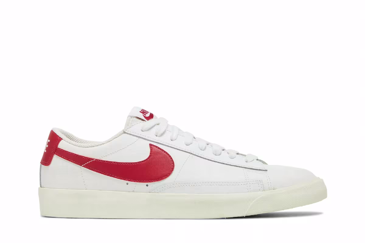 Nike Blazer Low University Red, view 2