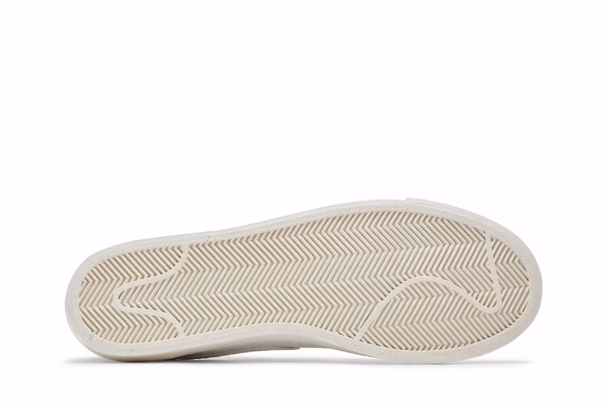 Nike Blazer Low Leather Platinum Tint, view 5