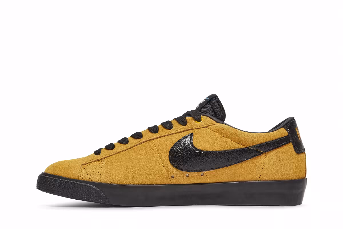 Nike Blazer Low GT SB Sting with a Bumblebee, view 4