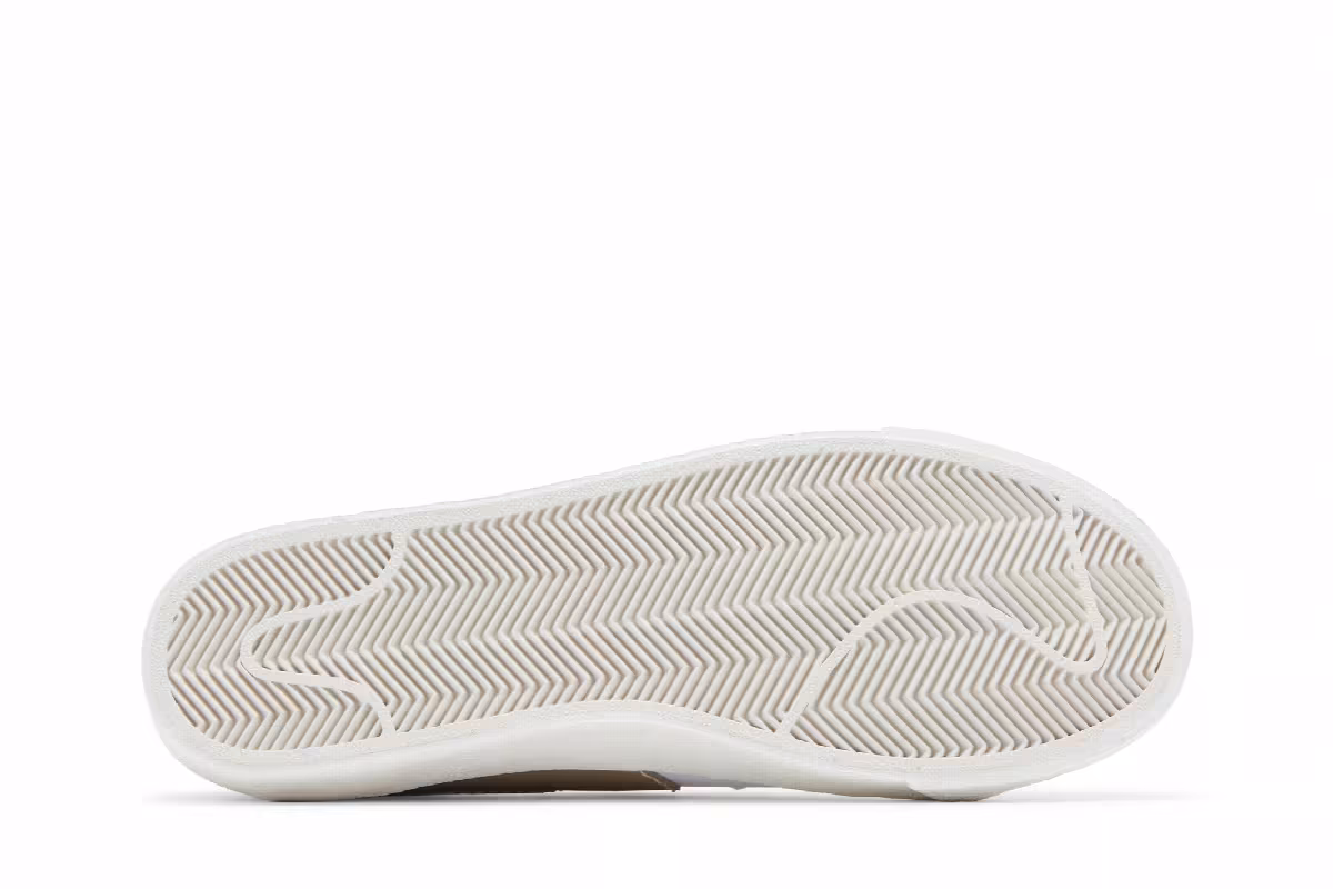 Nike Blazer Low White Khaki, view 5