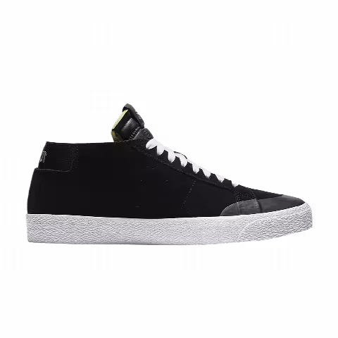 Nike Zoom Blazer Chukka XT SB 'Black'