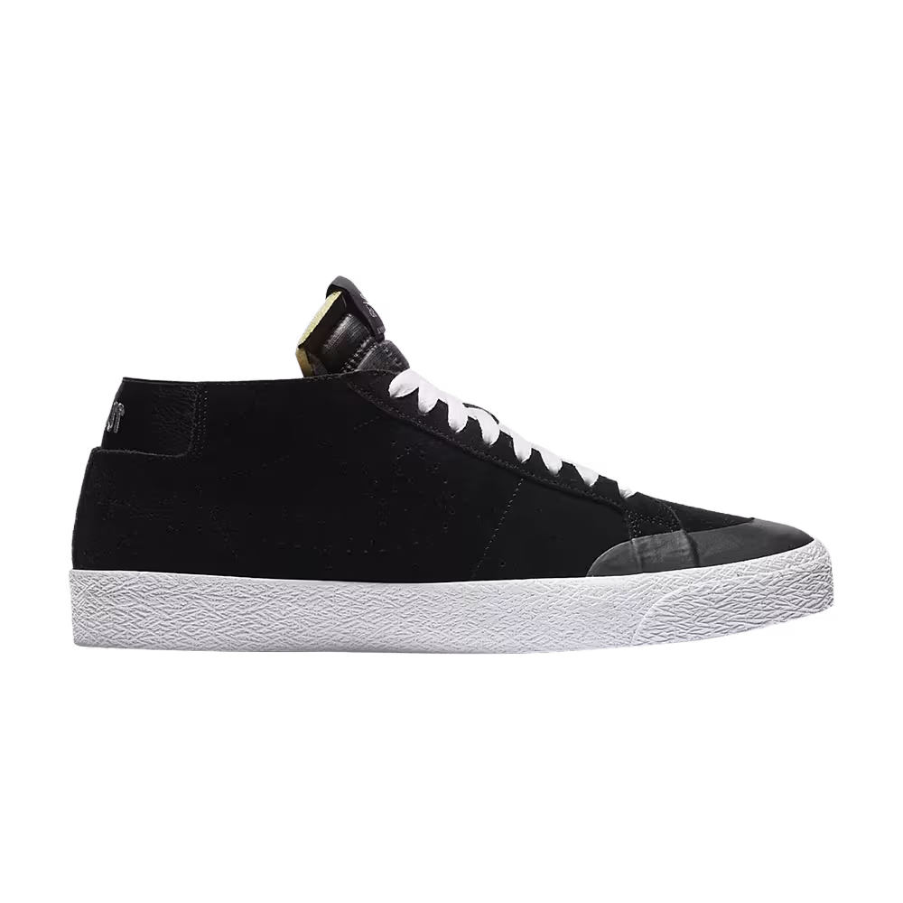 Nike Zoom Blazer Chukka XT SB Black