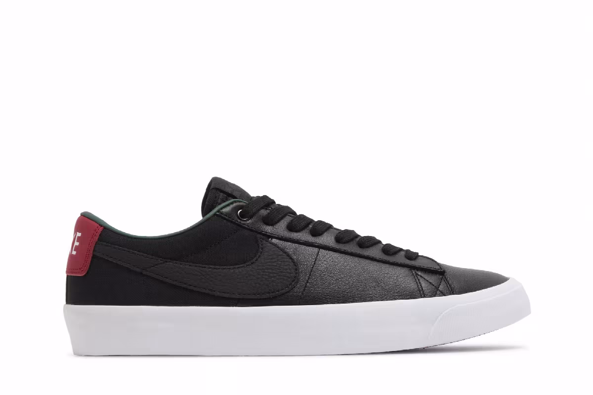 Nike Zoom Blazer Low Pro GT Premium SB Black Varsity Red, view 2
