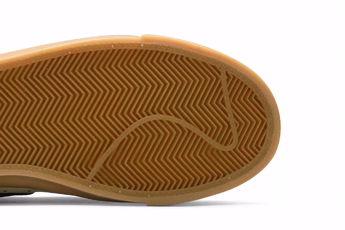 Nike Blazer Low Olive Aura, view 6