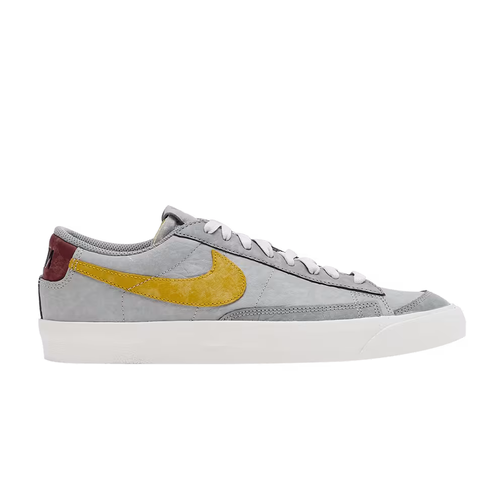 Nike Blazer Low Mismatched Swoosh