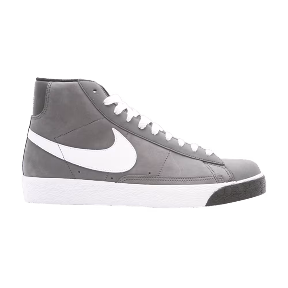 Nike Blazer High
