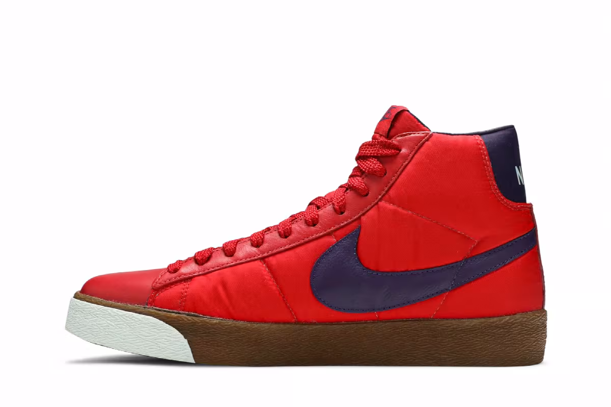 Nike Blazer Mid Premium Tech Pack, view 4