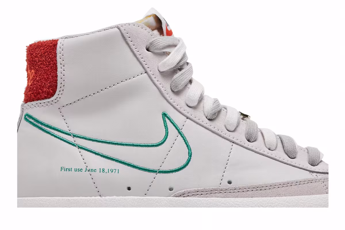 Nike Women's Blazer Mid First Use - Green Noise, view 3