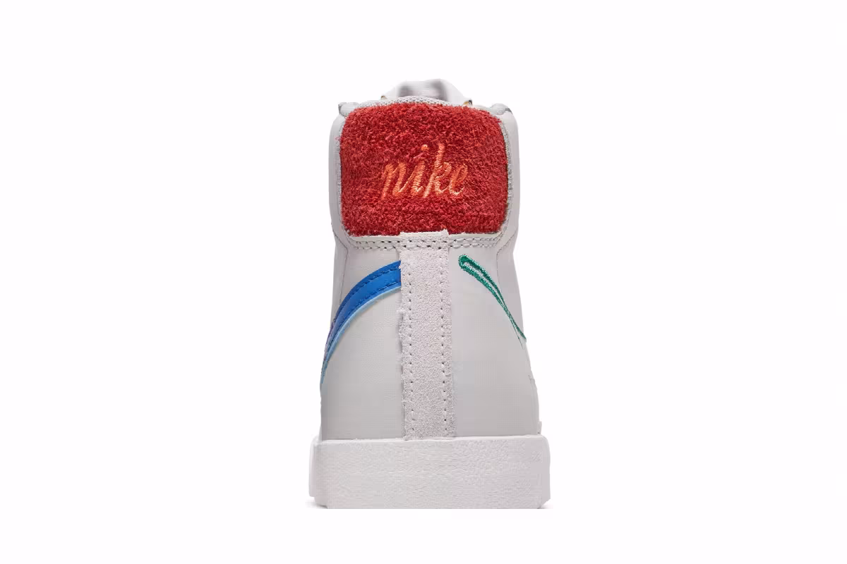 Nike Women's Blazer Mid First Use - Green Noise, view 8