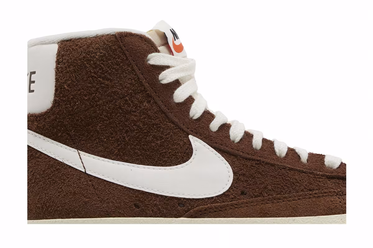 Nike Women's Blazer Mid Cacao Wow, view 3