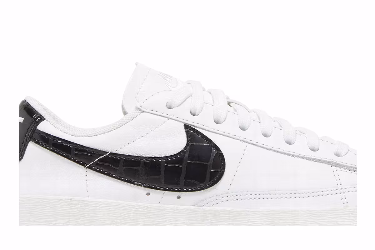 Nike Women's Blazer Low White, view 3