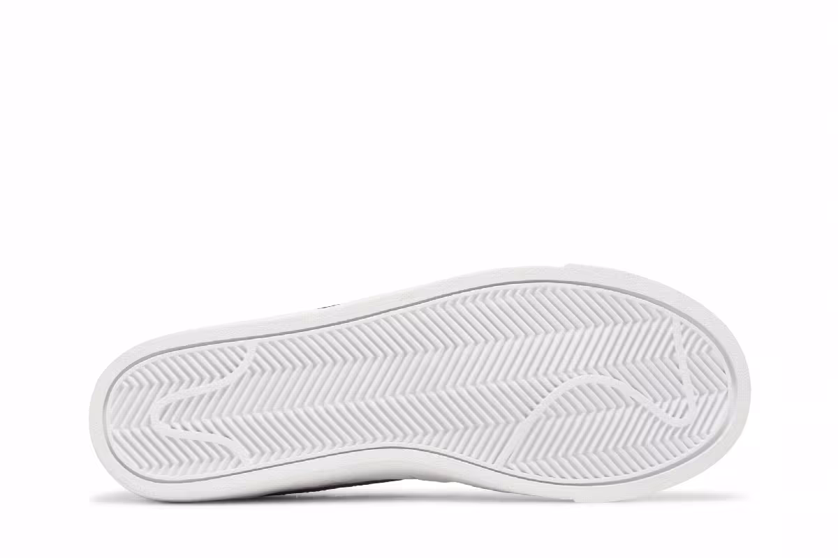Nike Women's Blazer Low White, view 5