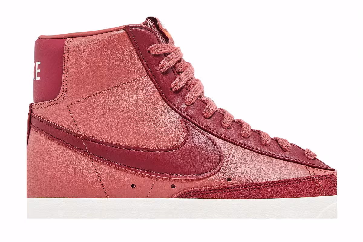 Nike Women's Blazer Mid Canyon Rust, view 3