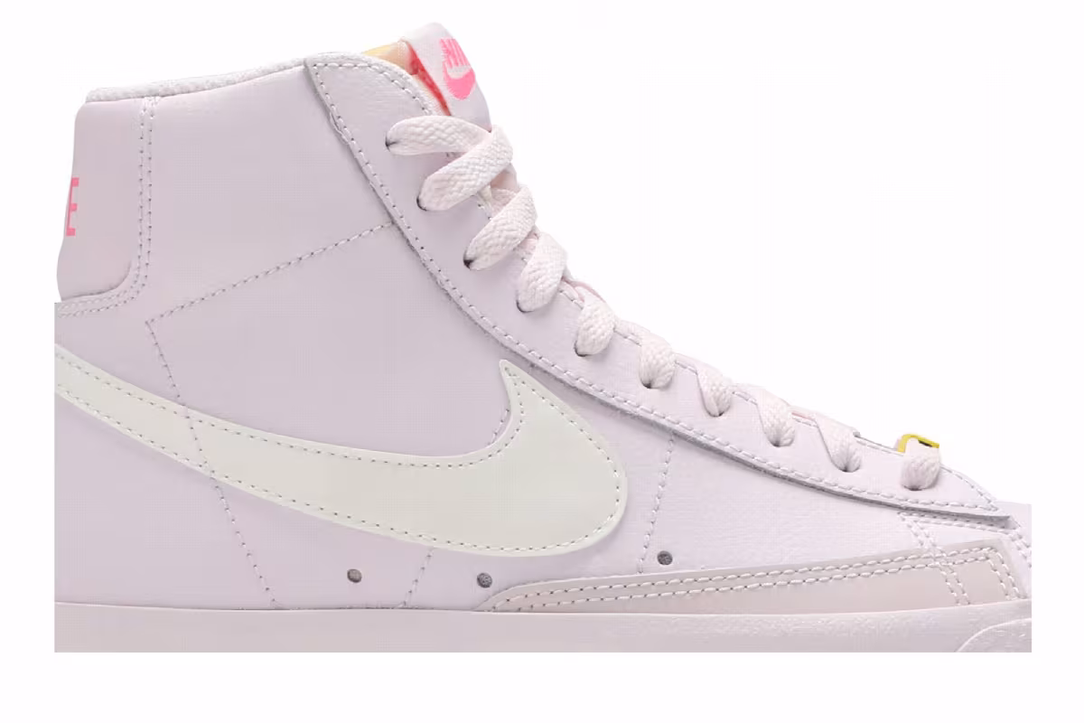 Nike Women's Blazer Mid 77 Digital Pink, view 3