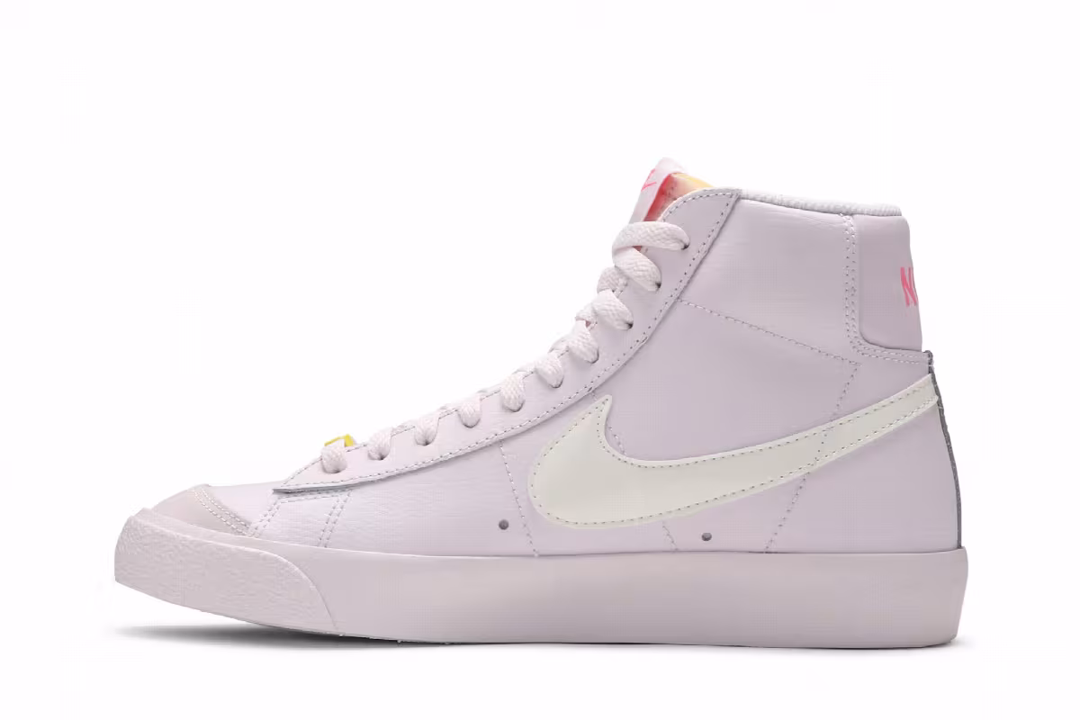 Nike Women's Blazer Mid 77 Digital Pink, view 4