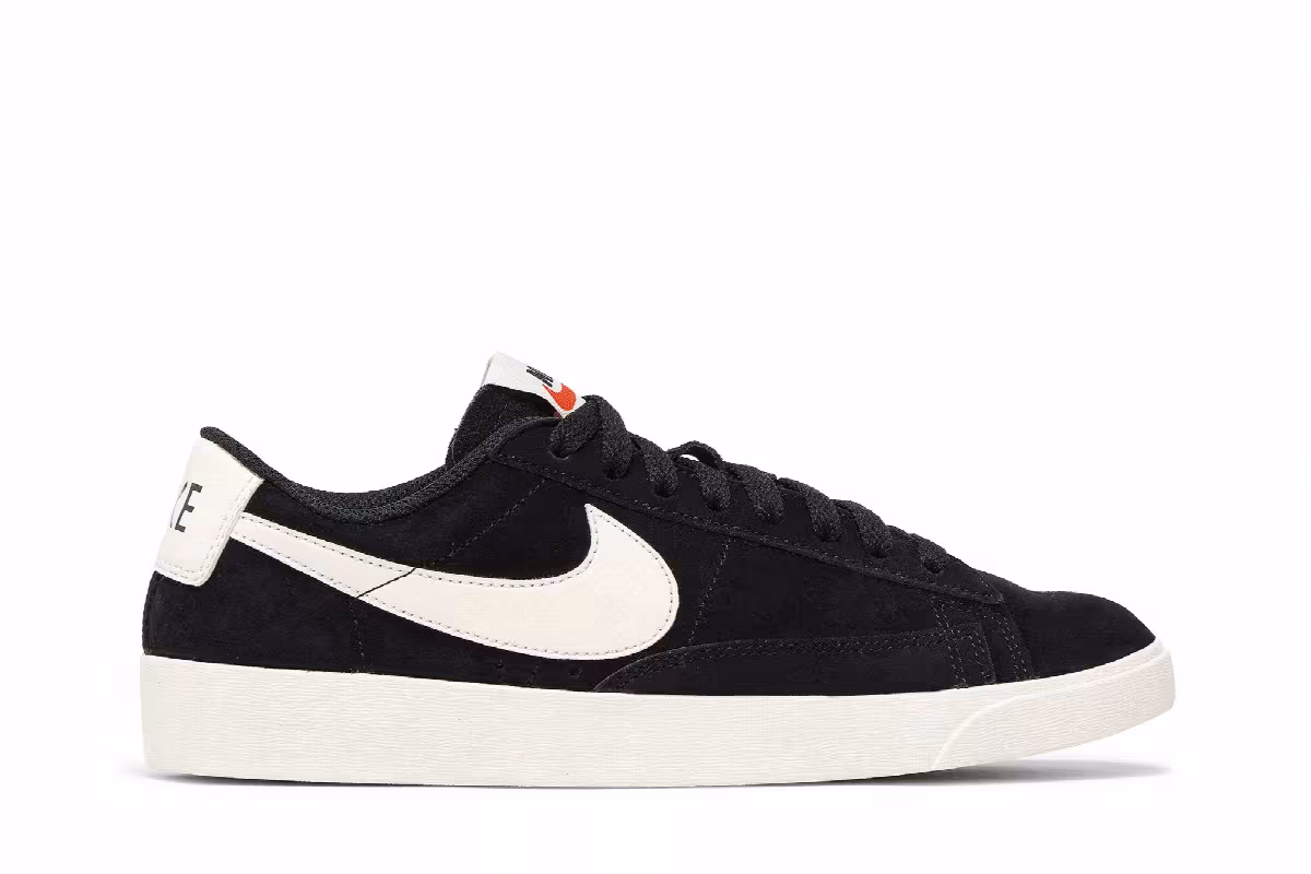 Nike Women's Blazer Low SD Black, view 2