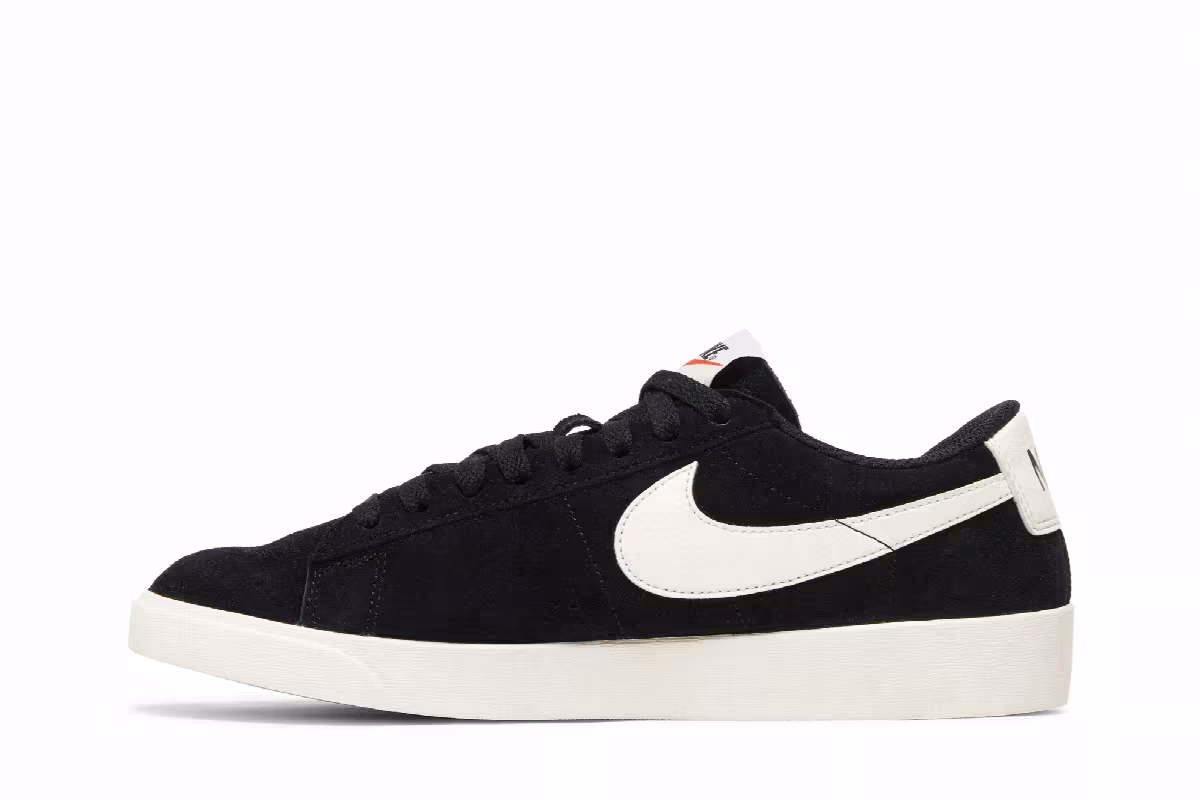 Nike Women's Blazer Low SD Black, view 4