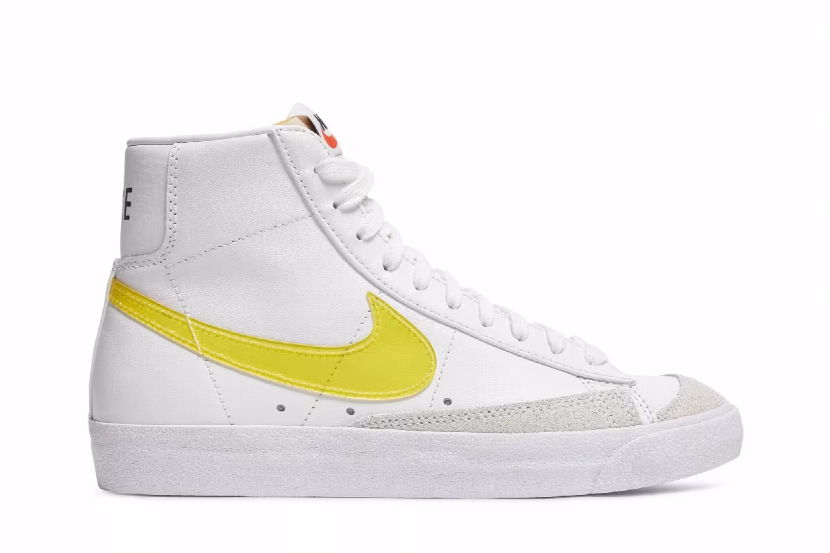 Nike Women's Blazer Mid White Opti Yellow, view 2