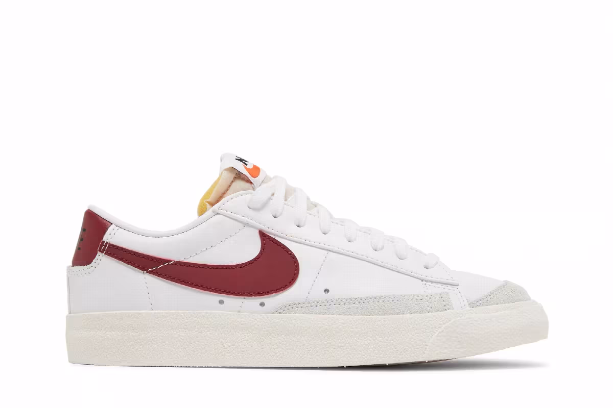 Nike Women's Blazer Low White Team Red, view 2