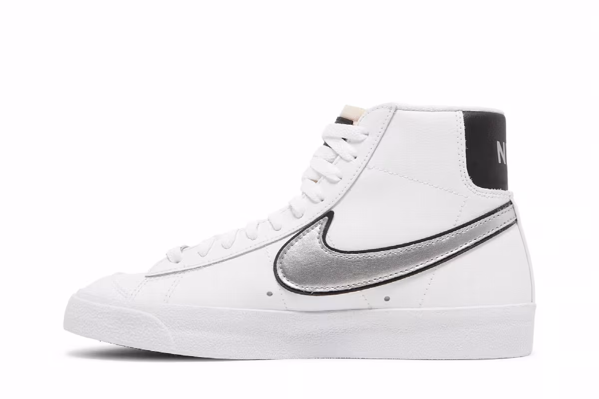 Nike Women's Blazer Mid White Metallic Silver, view 4