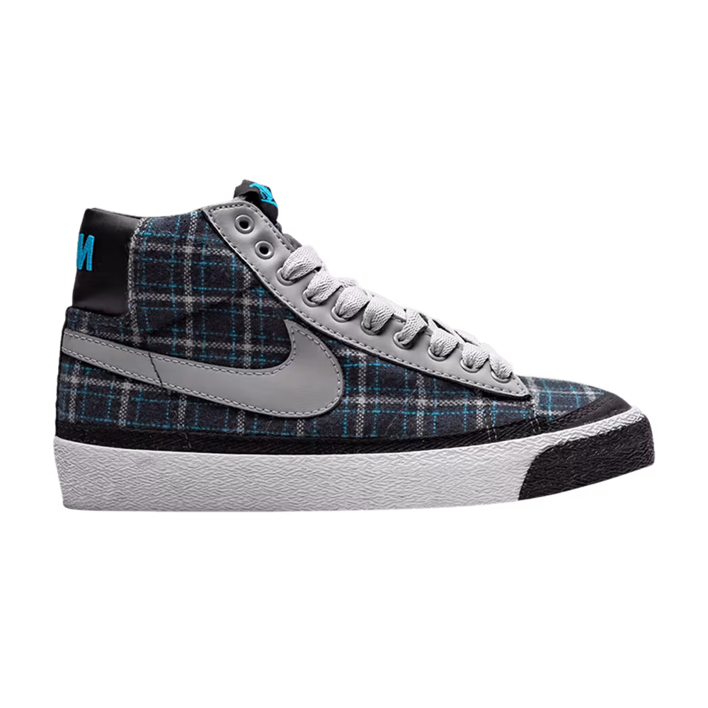 Nike Women's Blazer Mid X-Girl