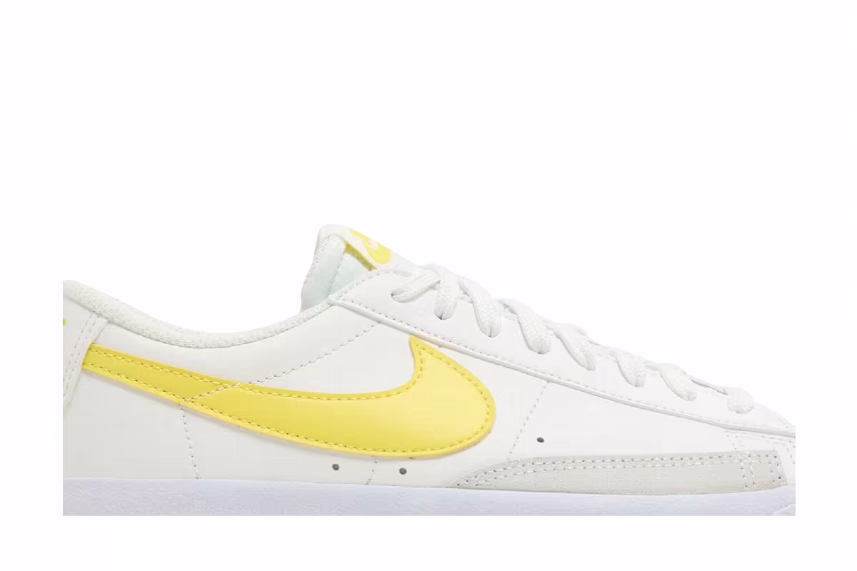 Nike Blazer Low White Opti Yellow, view 3