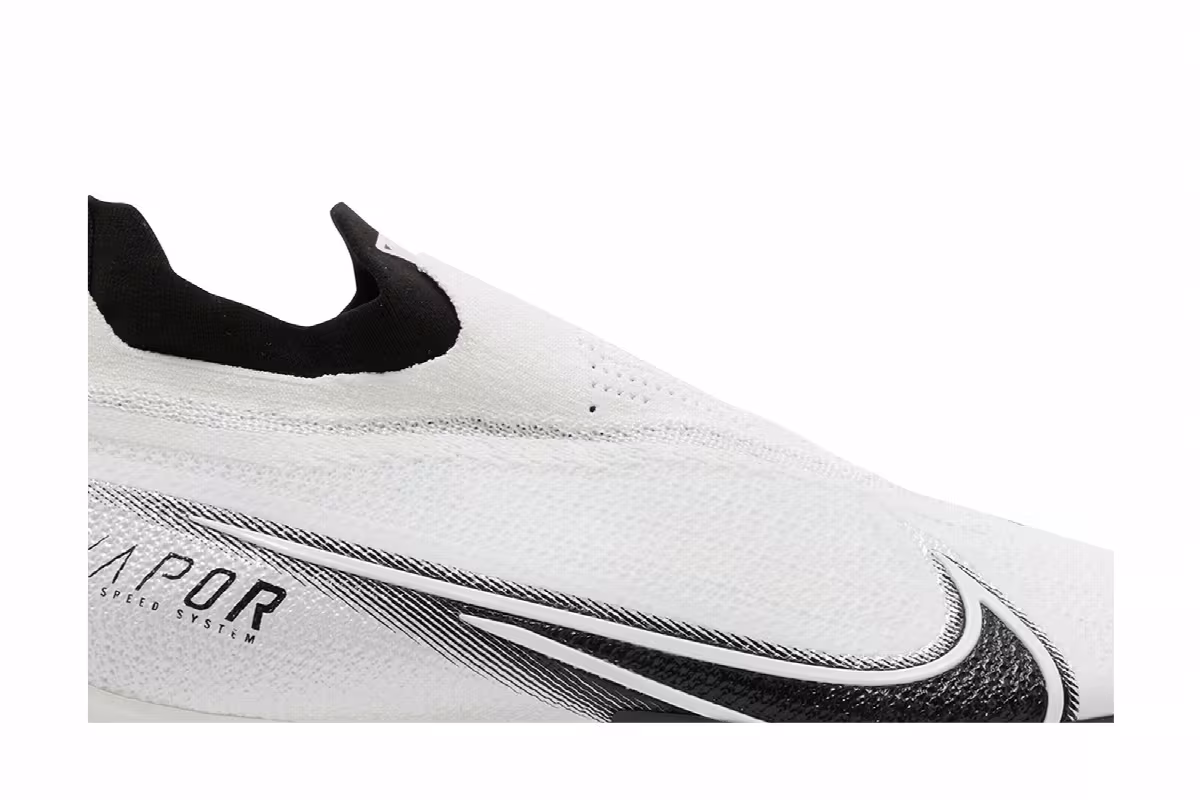 Nike Vapor Edge Elite 360 Flyknit White Black, view 3